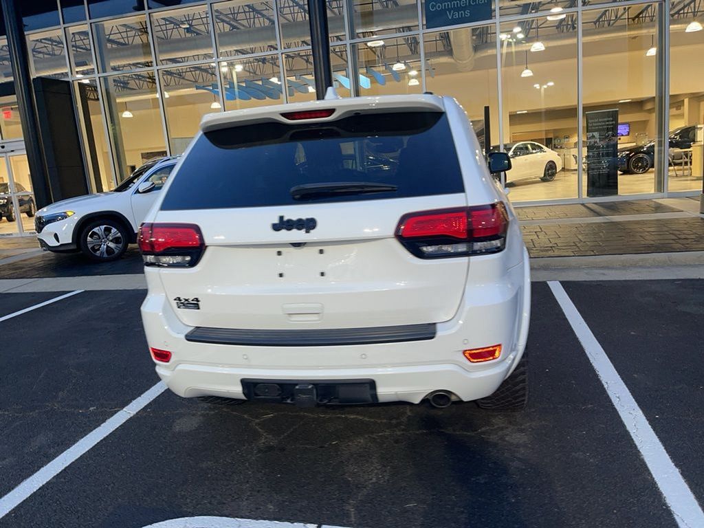 2021 Jeep Grand Cherokee Laredo 6