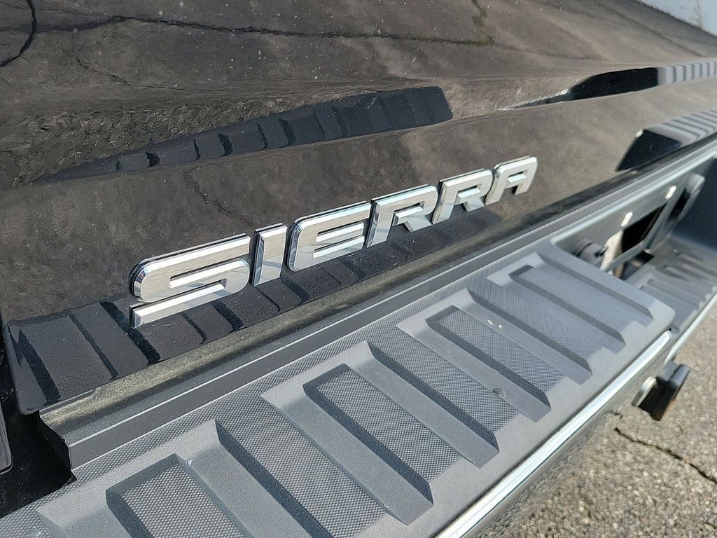 2017 GMC Sierra 1500 SLT 34