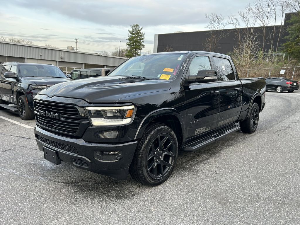 Diamond Black Crystal Pearlcoat 2022 RAM 1500 Laramie Crew Cab 4WD Pickup Truck Four-Wheel Drive 8-Speed Automatic