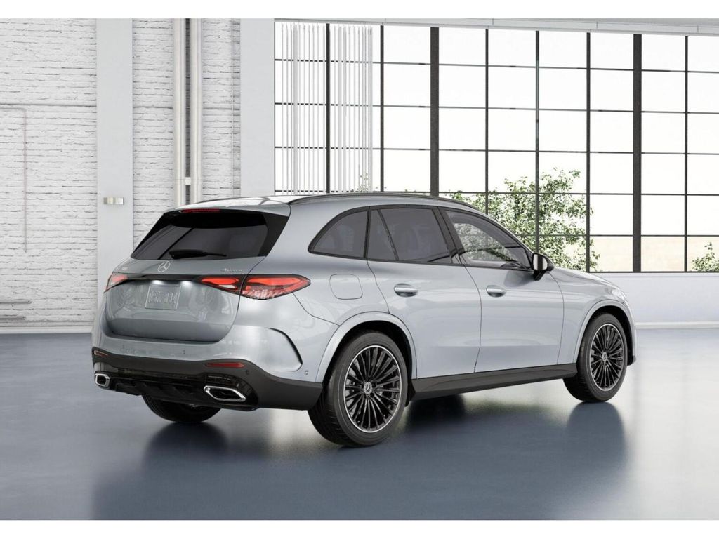 Thumbnail: 2026 Mercedes-Benz GLC - 21