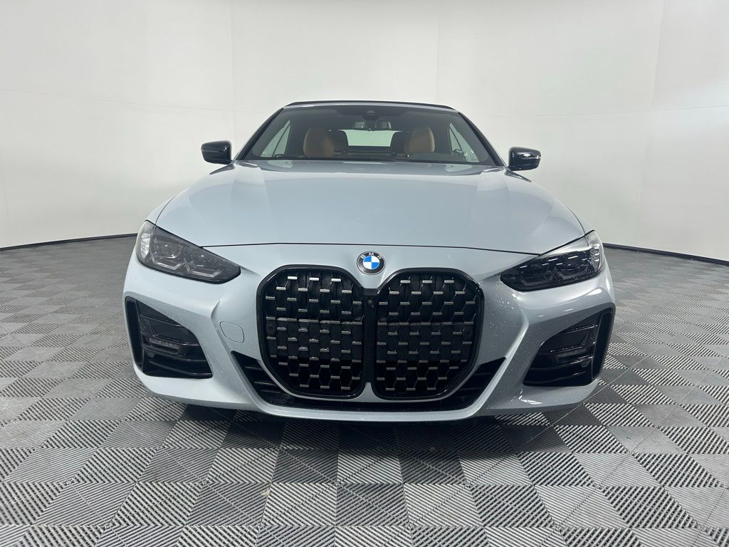 Thumbnail: 2023 BMW 4 Series - 3
