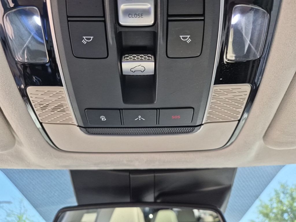 Used Car 2020 Hyundai Palisade  Limited For Sale Under $30,000 In Austin, Texas