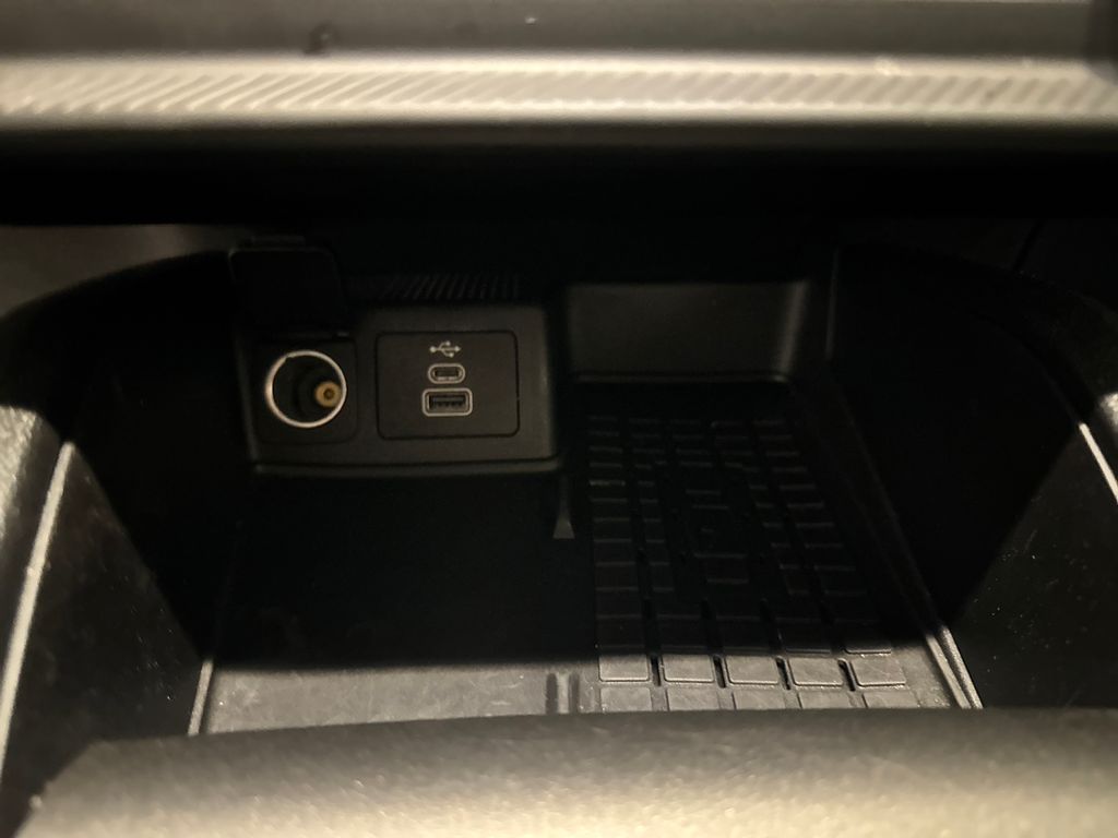 Certified Used 2025 Black Ford Outer Banks image 28