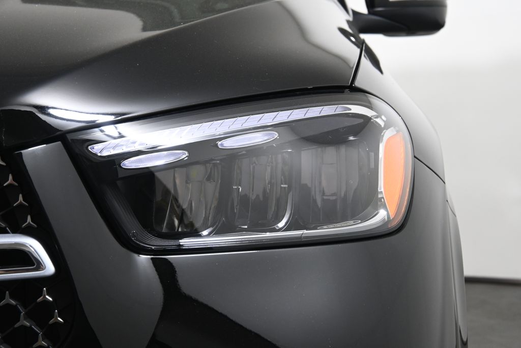 Thumbnail: 2026 Mercedes-Benz GLE - 10