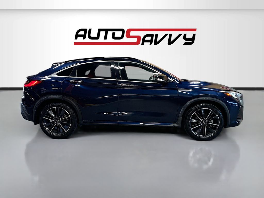 Used 2022 Hermosa Blue INFINITI ESSENTIAL image 8