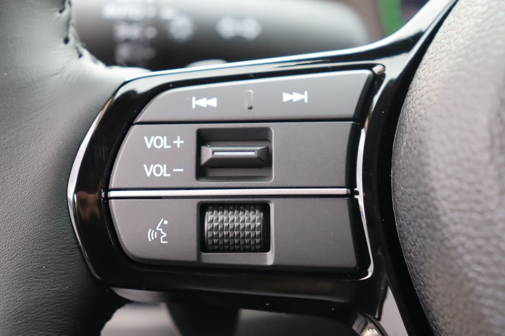 2025 Honda Accord Touring 30