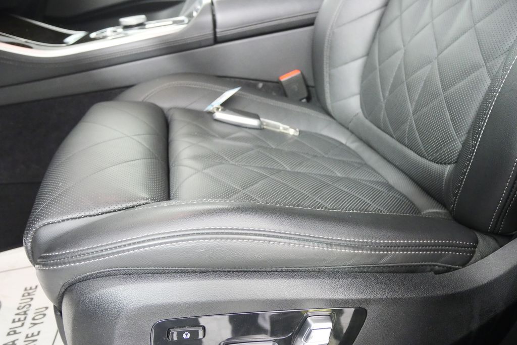 Thumbnail: 2024 BMW X5 - 10