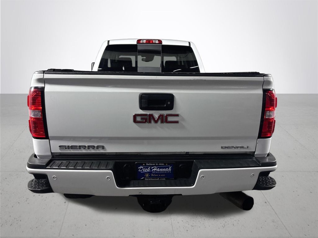 2019 GMC Sierra 2500HD Denali
