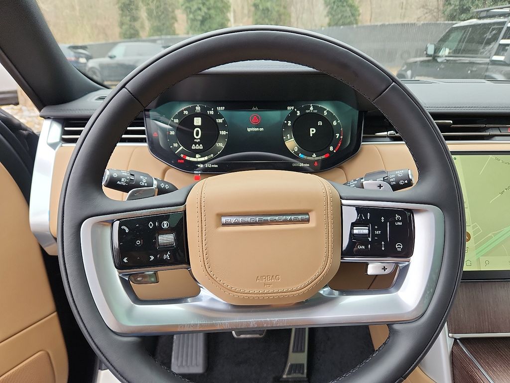 Thumbnail: 2026 Land Rover Range Rover - 9