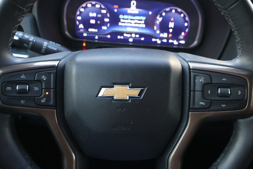Thumbnail: 2023 Chevrolet Tahoe - 22