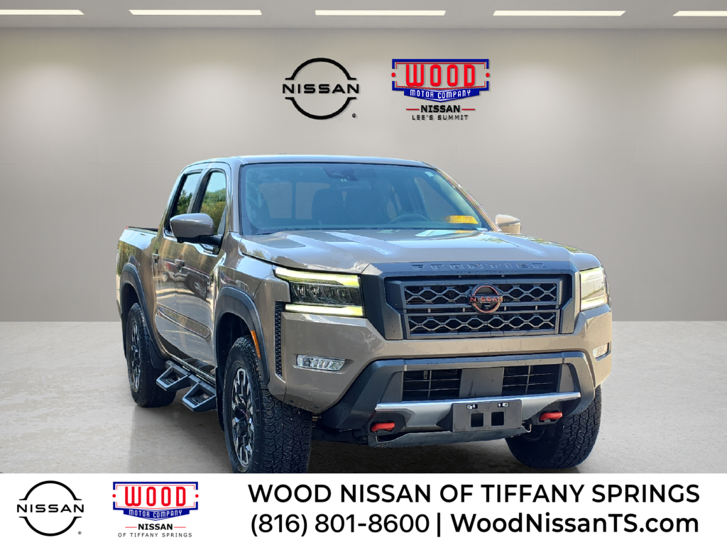 2022 Nissan Frontier PRO-4X Crew Cab 4WD