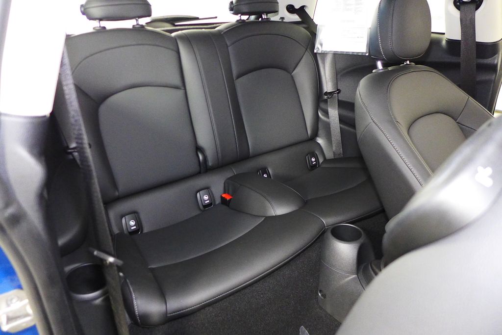 Thumbnail: 2024 MINI Cooper - 21