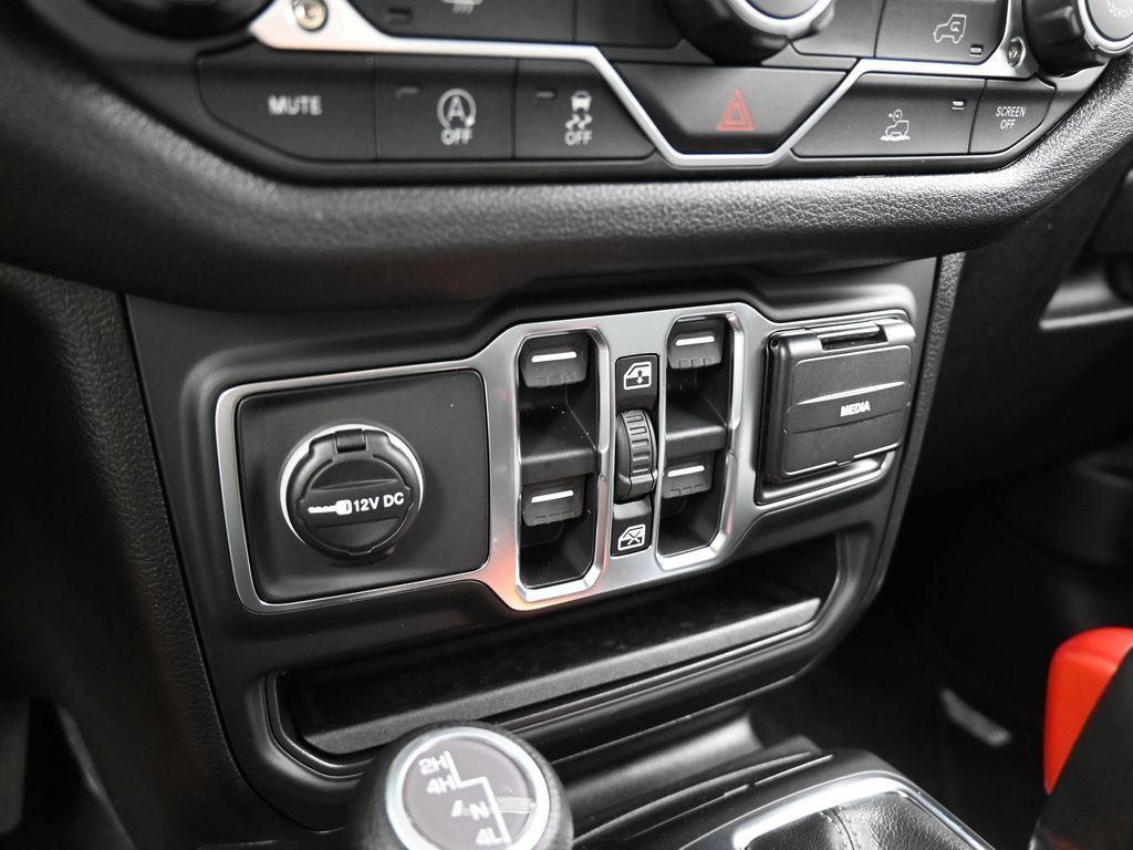 New 2026 Reign Jeep Sport S image 20