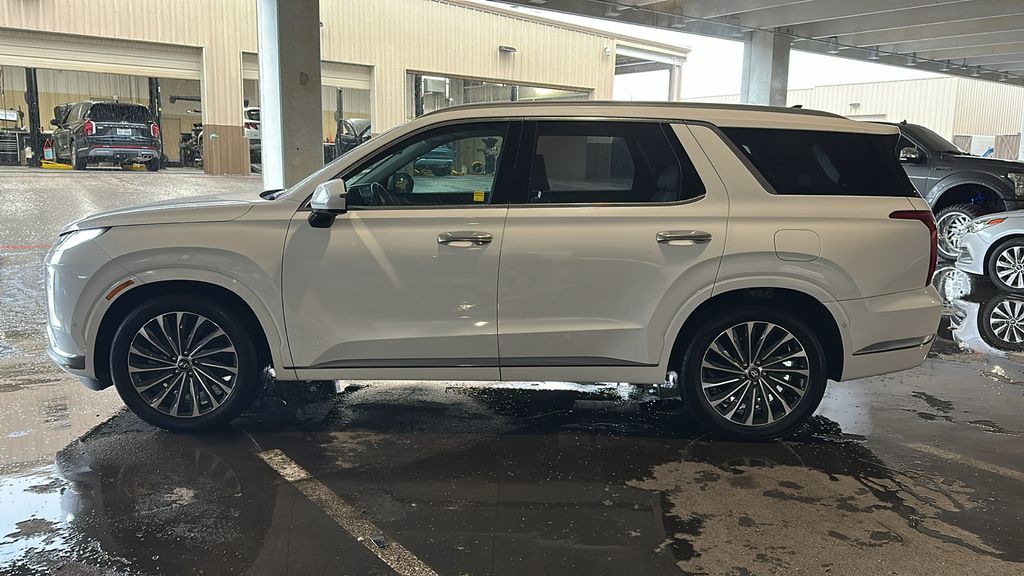 2023 Hyundai Palisade Calligraphy White at Baytown Hyundai