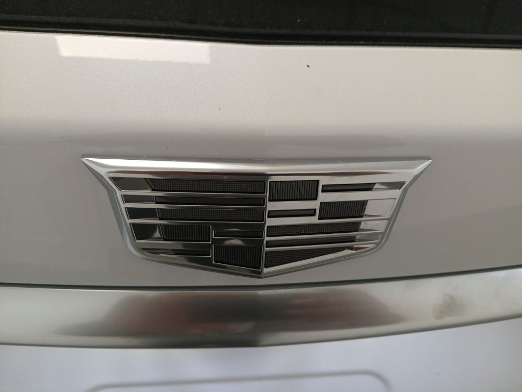used 2024 Cadillac XT6 car, priced at $48,500
