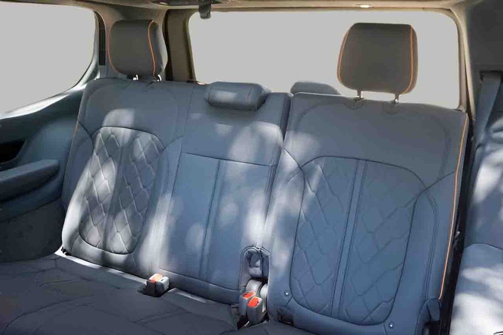 Used Car 2024 Jeep Grand Wagoneer  Utility Series Iii Four Wheel Drive For Sale Under $90,000 In Austin, Texas