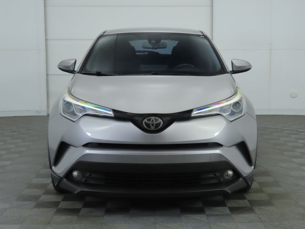 2018 Toyota C-HR XLE 2