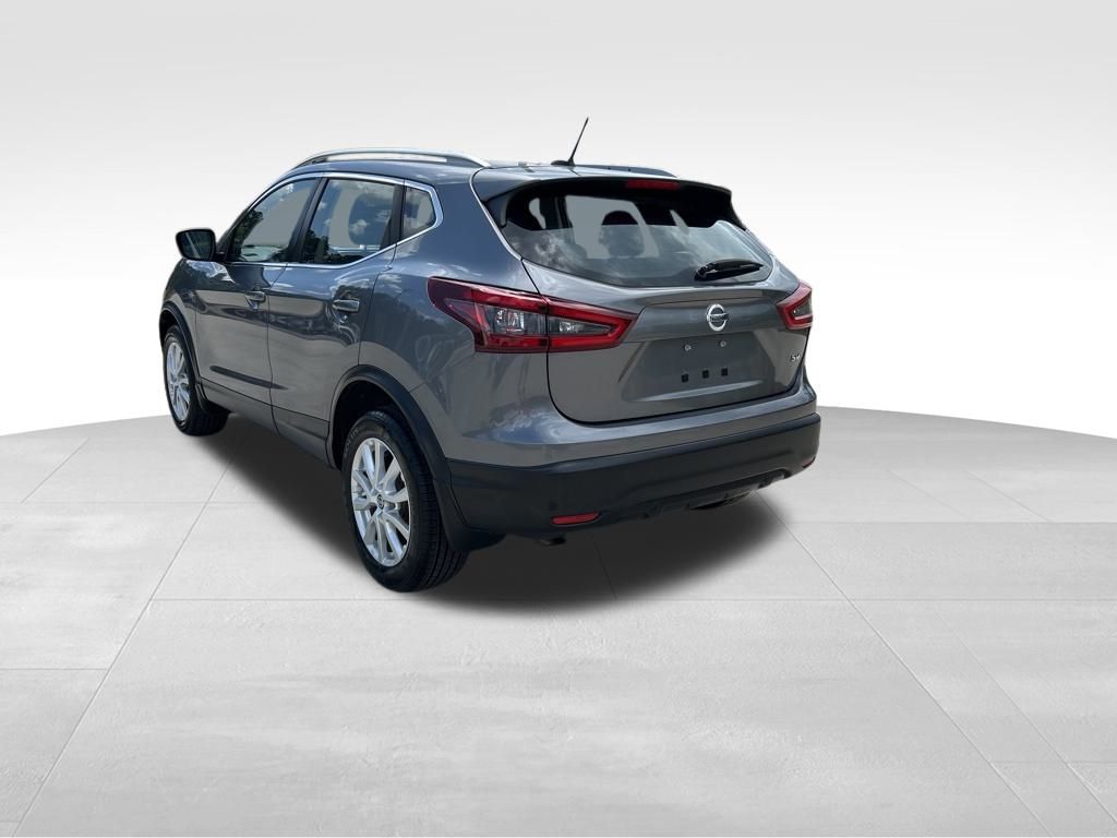 2020 Gun Metallic Nissan Rogue Sport SV FWD SUV