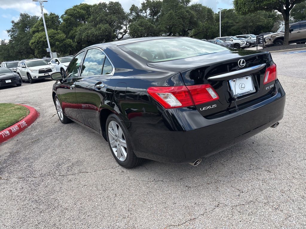 Thumbnail: 2009 Lexus ES - 3