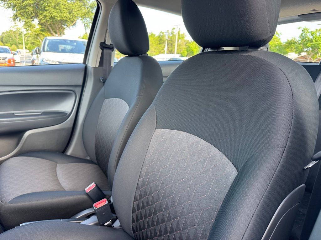 2024 Mitsubishi Mirage LE photo 28