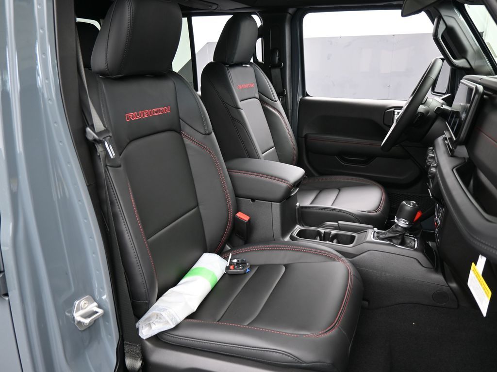 New 2026 Anvil Clearcoat Jeep Rubicon image 38