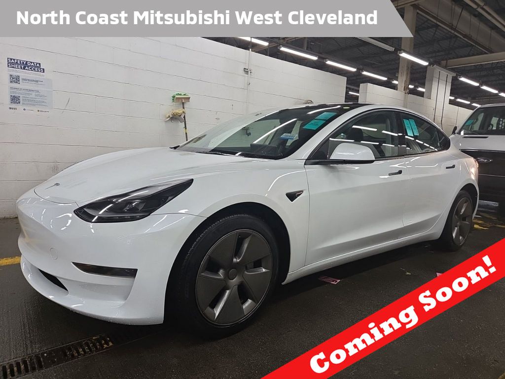 2023 Tesla Model 3 -'s photo