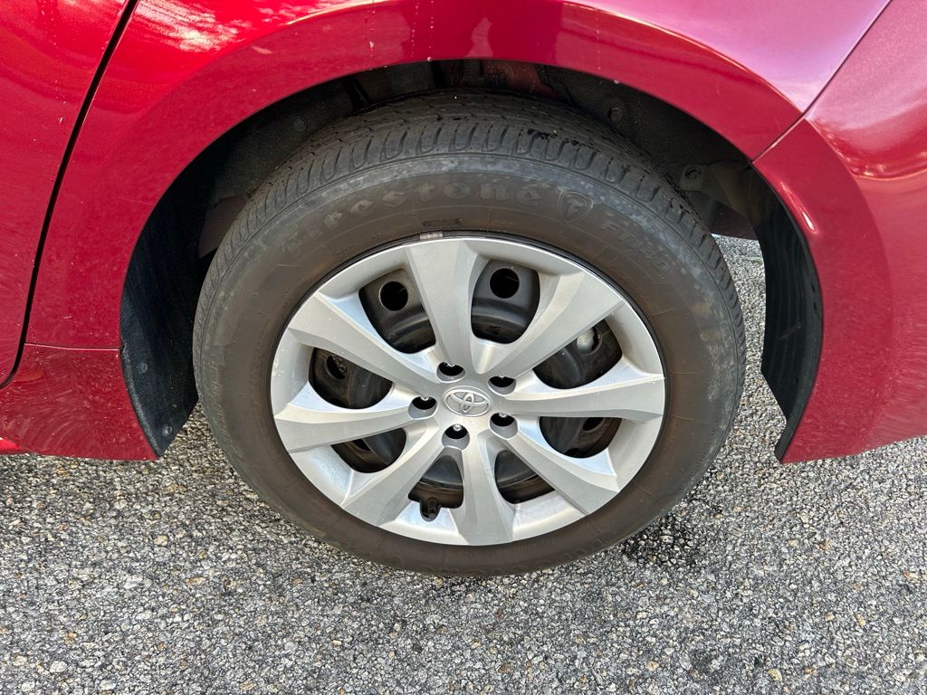 Thumbnail: 2024 Toyota Corolla - 9