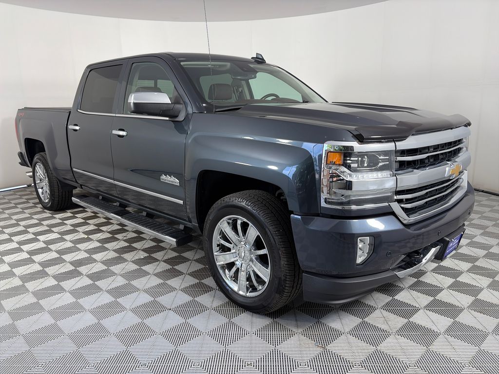 Gray (Graphite Metallic) 2018 Chevrolet Silverado 1500 Pickup Truck Four-Wheel Drive 8-Speed Automatic Overdrive