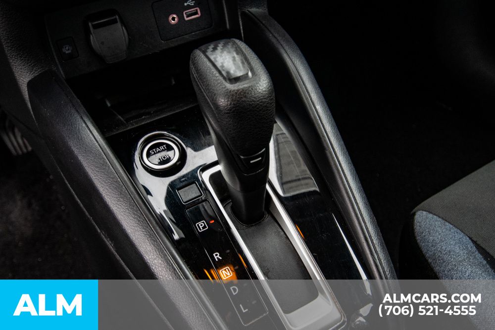 2023 Nissan Versa 1.6 SV photo 19