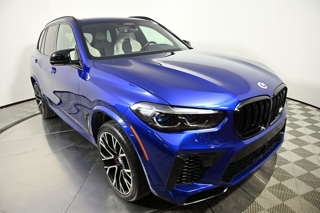 2022 BMW X5 M 7