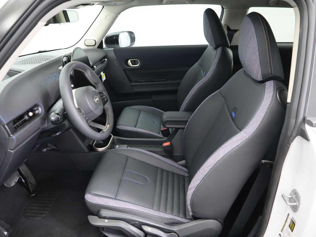 Thumbnail: 2025 MINI Cooper - 22