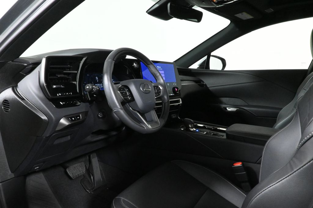Thumbnail: 2025 Lexus RX - 15