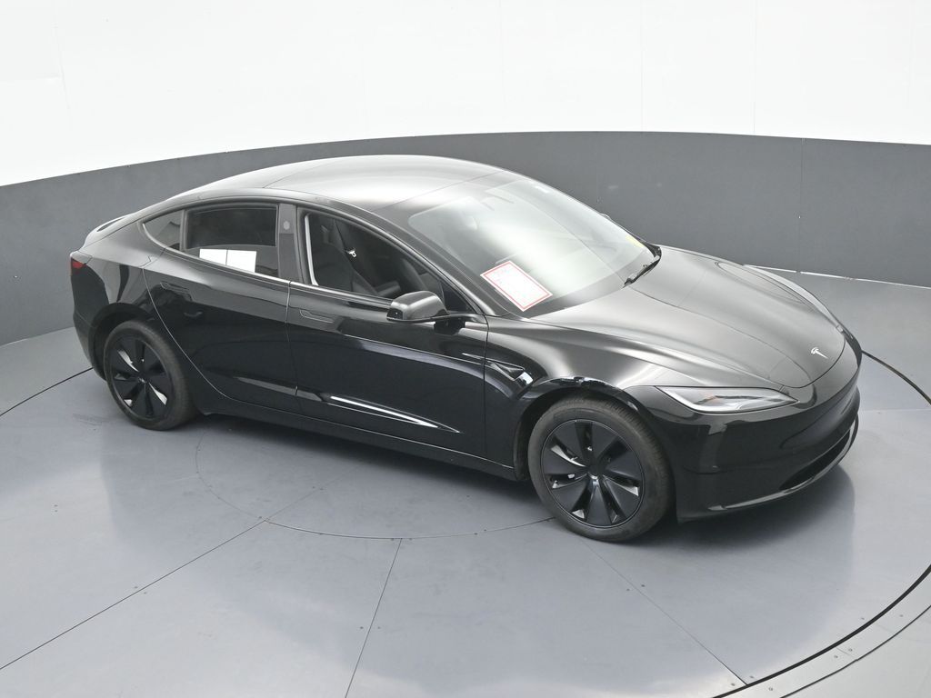 Used 2025  Tesla Long Range image 48