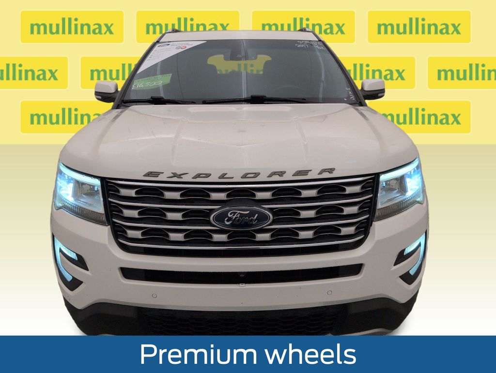 Certified Used 2017 White Ford Limited image 15