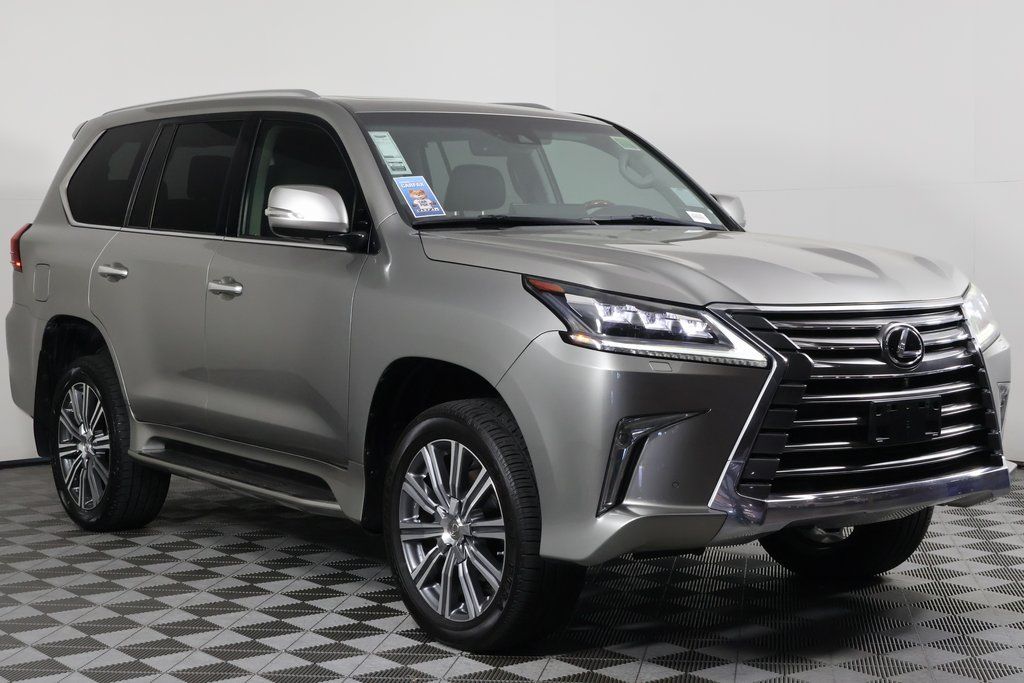 Thumbnail: 2016 Lexus LX - 3