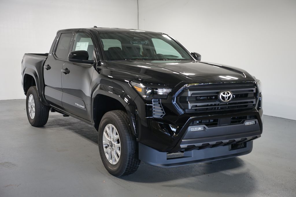Thumbnail: 2025 Toyota Tacoma - 3