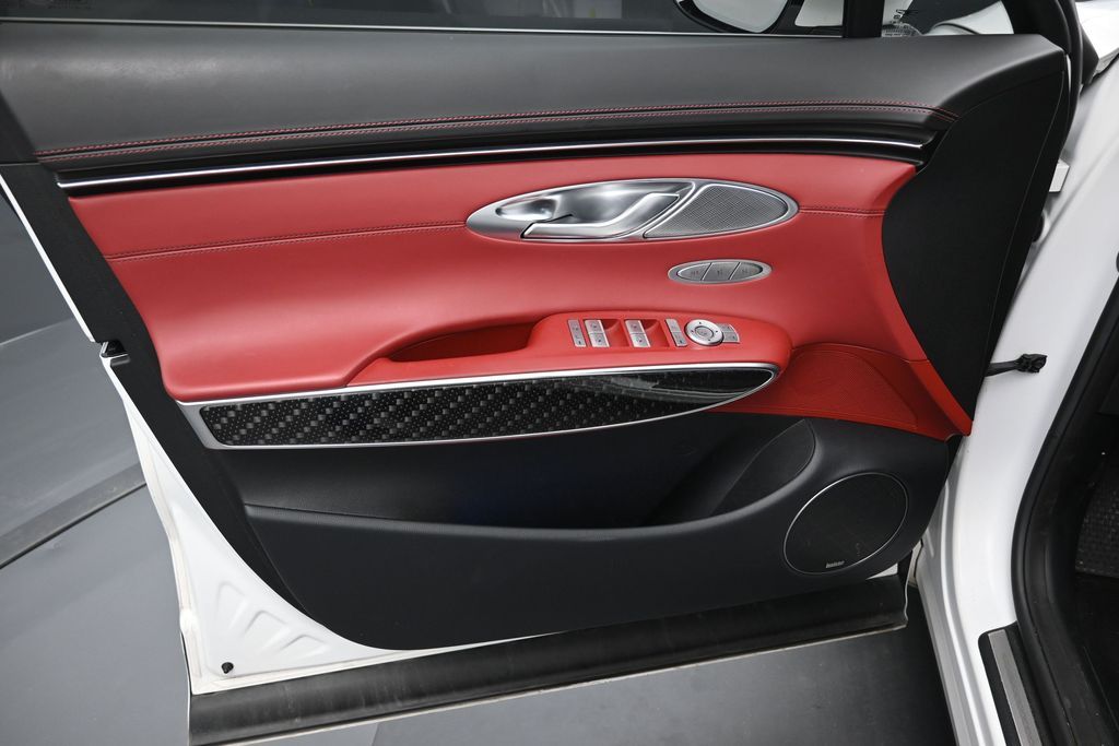 Used 2022 Genesis GV70 SUV