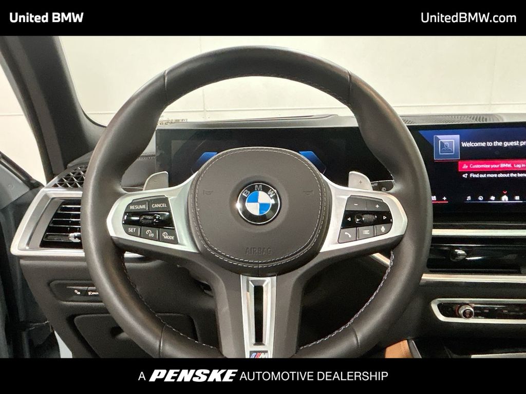 Thumbnail: 2025 BMW X5 - 14