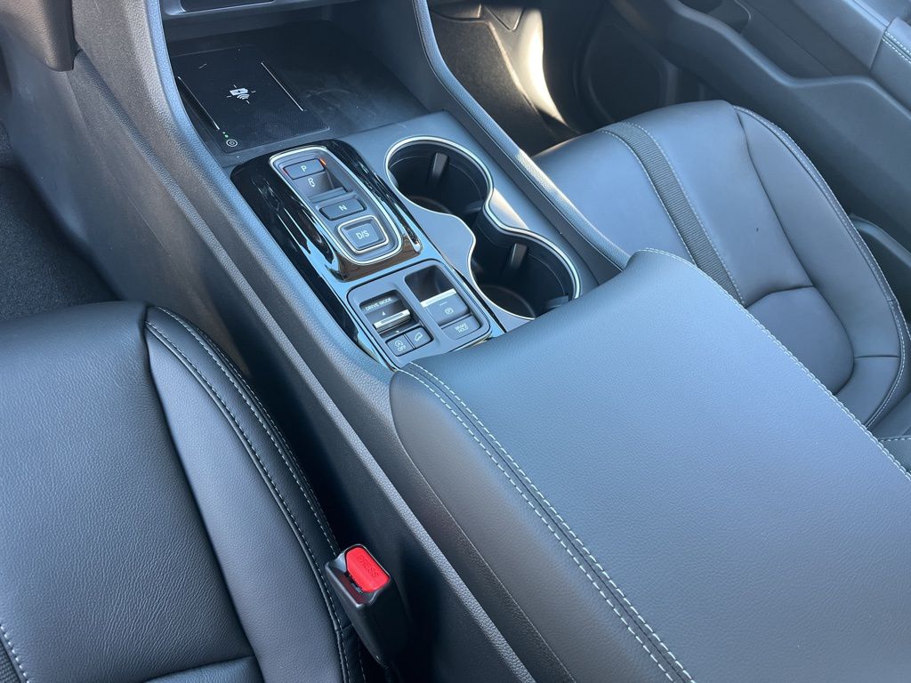 Thumbnail: 2025 Honda Pilot - 12