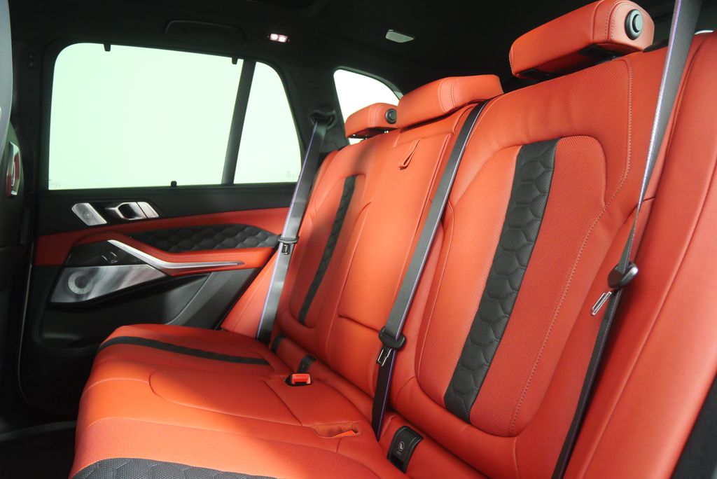 Thumbnail: 2026 BMW X5 - 17