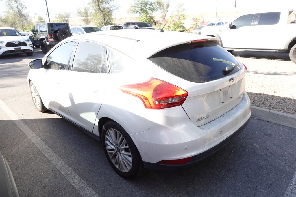 2018 Ford Focus Titanium Hatchback
