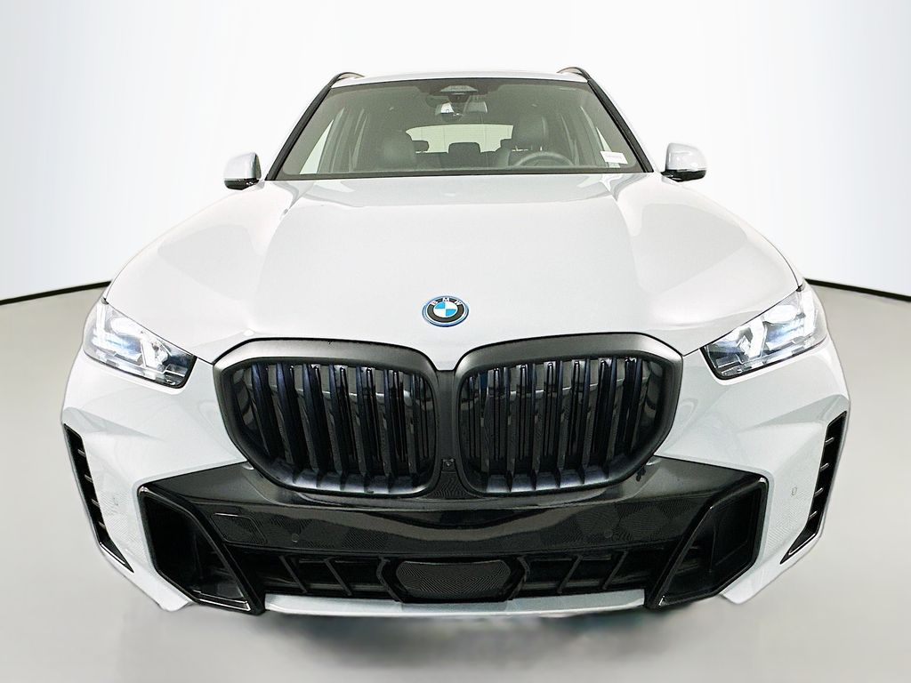 Thumbnail: 2026 BMW X5 - 2