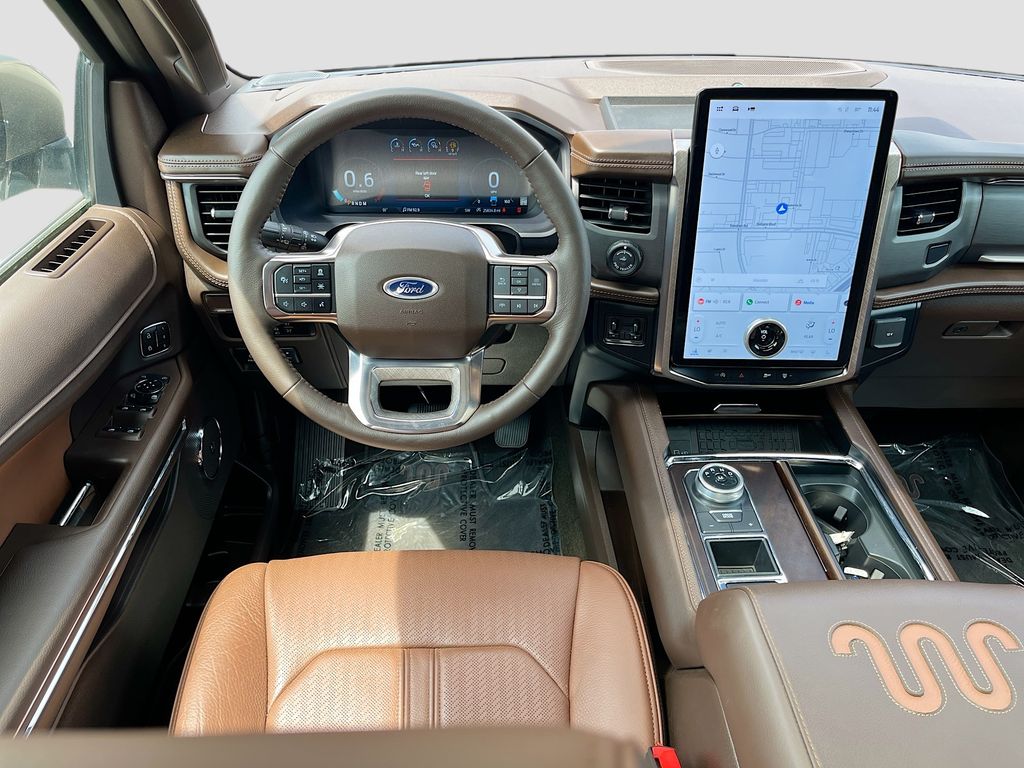 Used 2024 White Ford King Ranch image 24