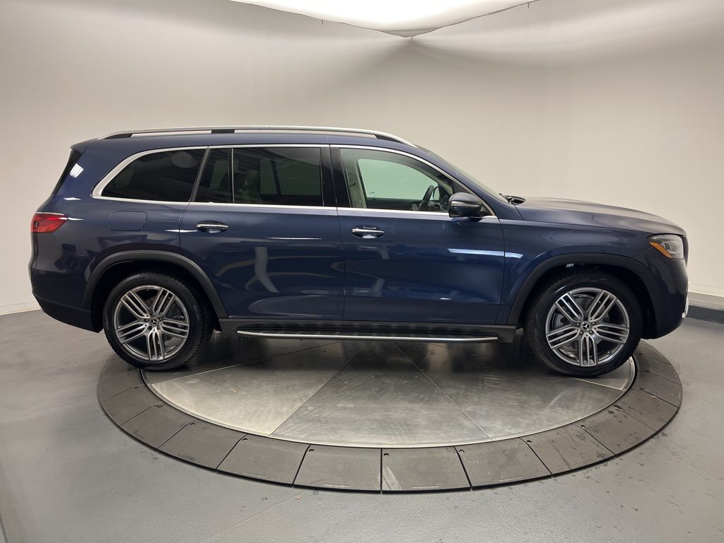 Thumbnail: 2026 Mercedes-Benz GLS - 8