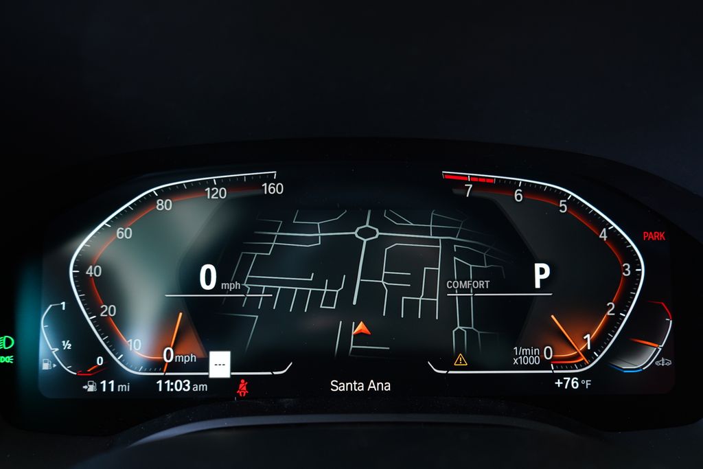 Thumbnail: 2026 BMW 8 Series - 17