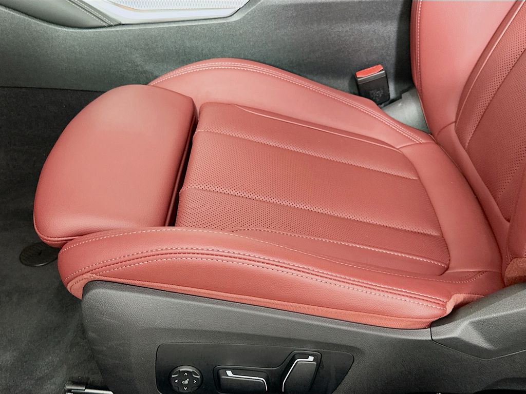 Thumbnail: 2025 BMW 4 Series - 20