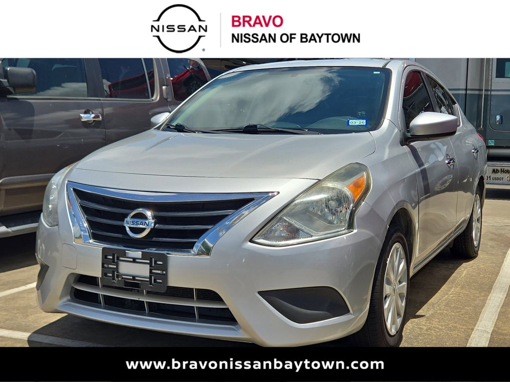 2016 Nissan Versa 1.6 SV