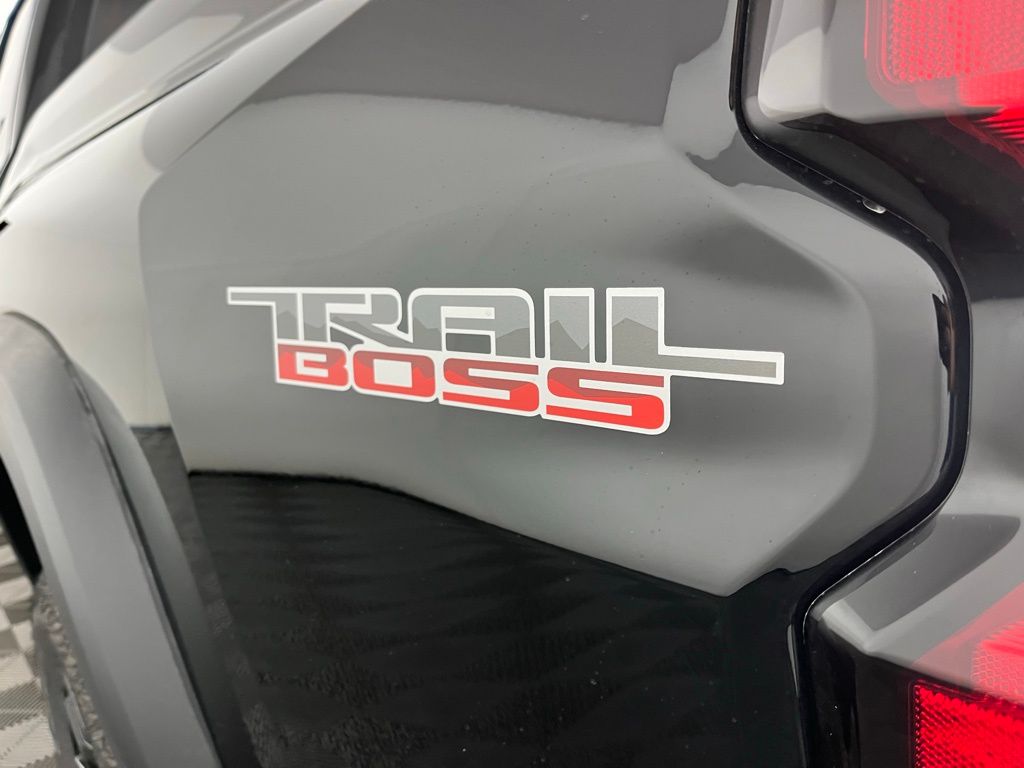 Thumbnail: 2026 Chevrolet Colorado - 19