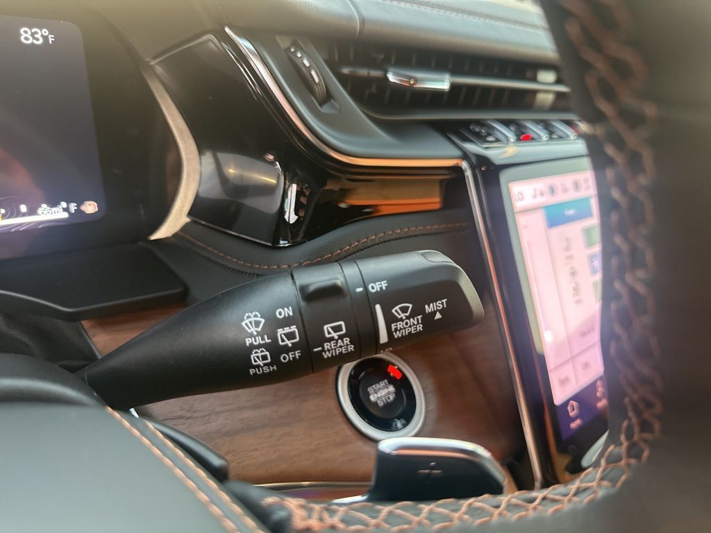 New Car 2025 Jeep Grand Cherokee L  Summit For Sale Under $70,000 In Austin, Texas