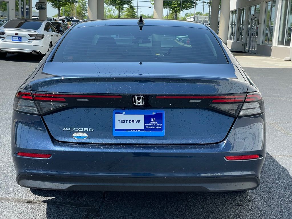 2025 Honda Accord SE 4